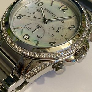 MICHAEL KORS Silver chronograph 39mm watch “Blair” New battery 🥰 A Real Beauty